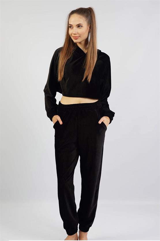 Mısırlı Kadın Kadife Uzun Kollu Siyah Pijama Takımı