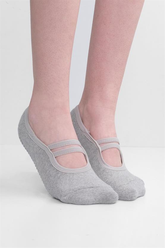 Mısırlı Kadın Kaydırmaz 2 Çift Üstü Lastikli Pilates ve Yoga Çorabı Gri