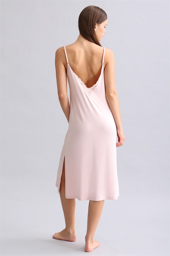 Mısırlı Kadın Örme İp Askılı Dantel Detaylı Geceklik Açık Pembe