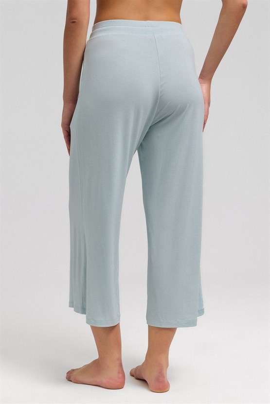 Mısırlı Kadın Pamuk Kapri Pijama Açık Mavi