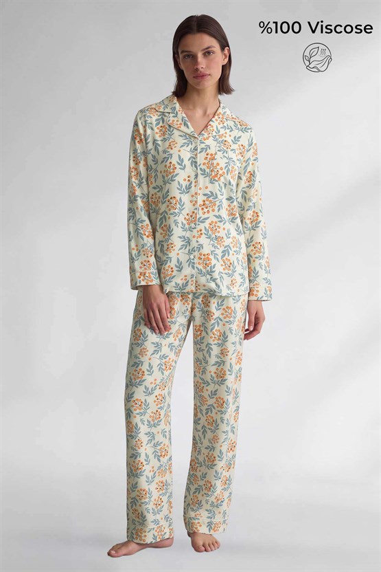 Mısırlı Kadın Saten Papatye Desenli Pijama Takım Desenli