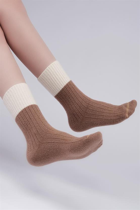 Mısırlı Kadın Soft Peluş Termal Tekli Soket Çorap Bej