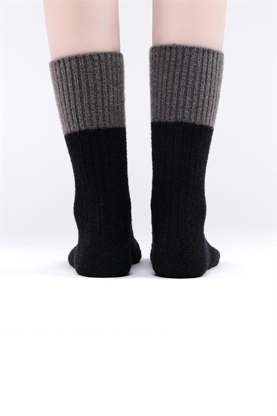 Mısırlı Kadın Soft Peluş Termal Tekli Soket Çorap Siyah