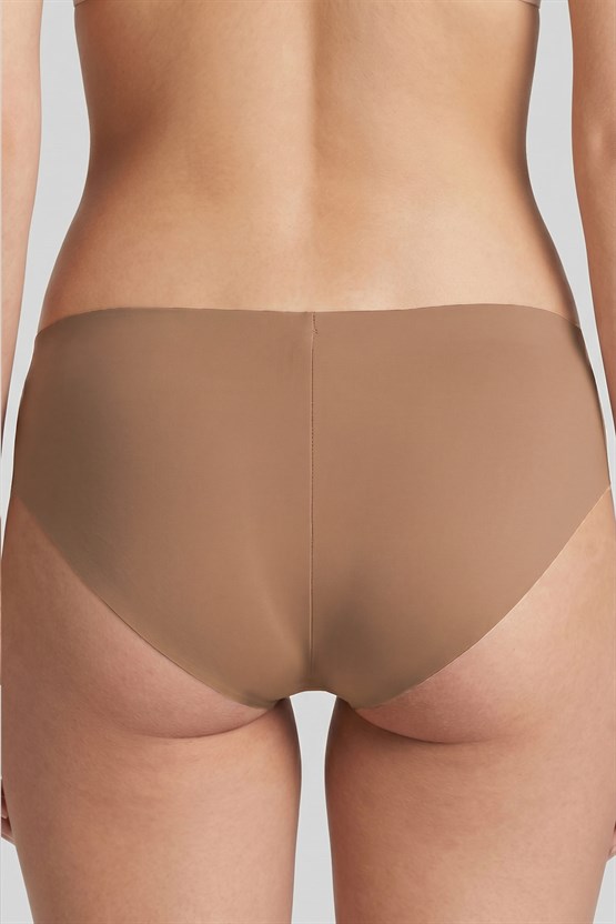 Mısırlı Lazer Kesim Slip Koyu Ten