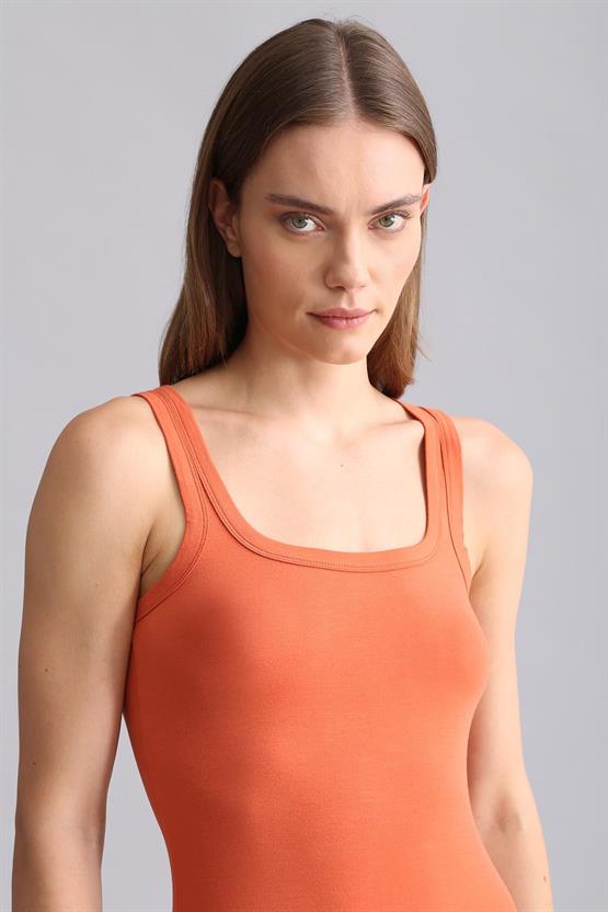 Mısırlı Modal by TENCEL U HELEN Kalın Askılı Long T-Shirt / Atlet Pas Kırmızı