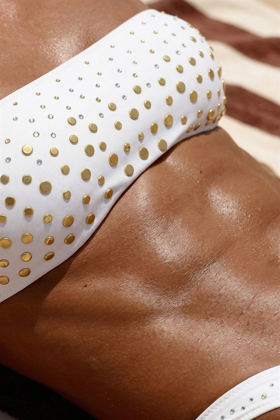 Mısırlı Zımba Detaylı Straplez Bikini Takım Ecru