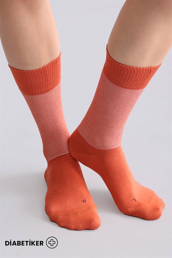 Unisex Diyabetik Bambu Soket Çorap Pas Kırmızı