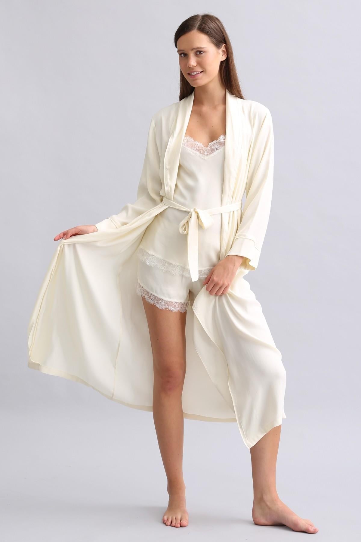 Mısırlı Kadın Bambu Sabahlık Ekru
