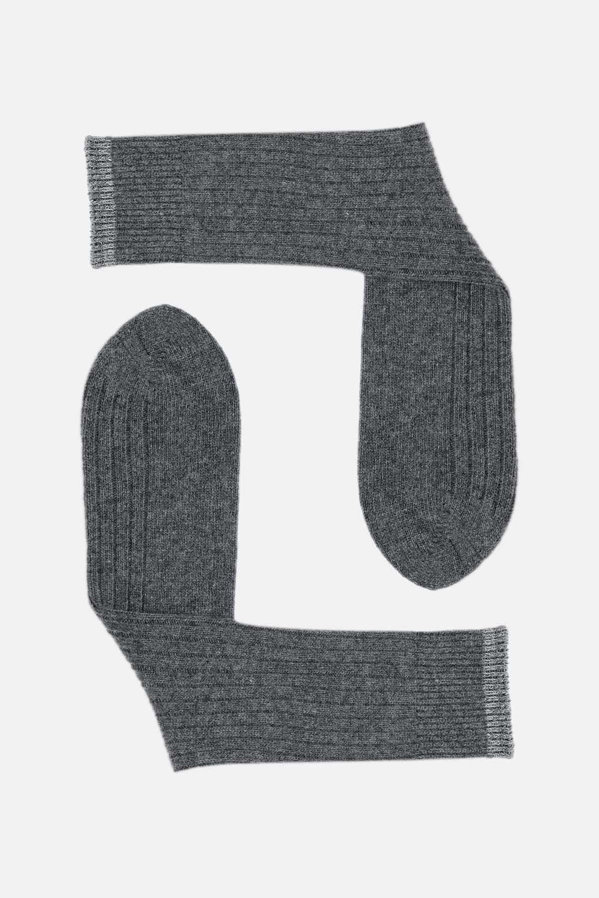 Aytuğ Erkek Kuzu Yüzü (Lambswool) Tekli Soket Çorap Füme