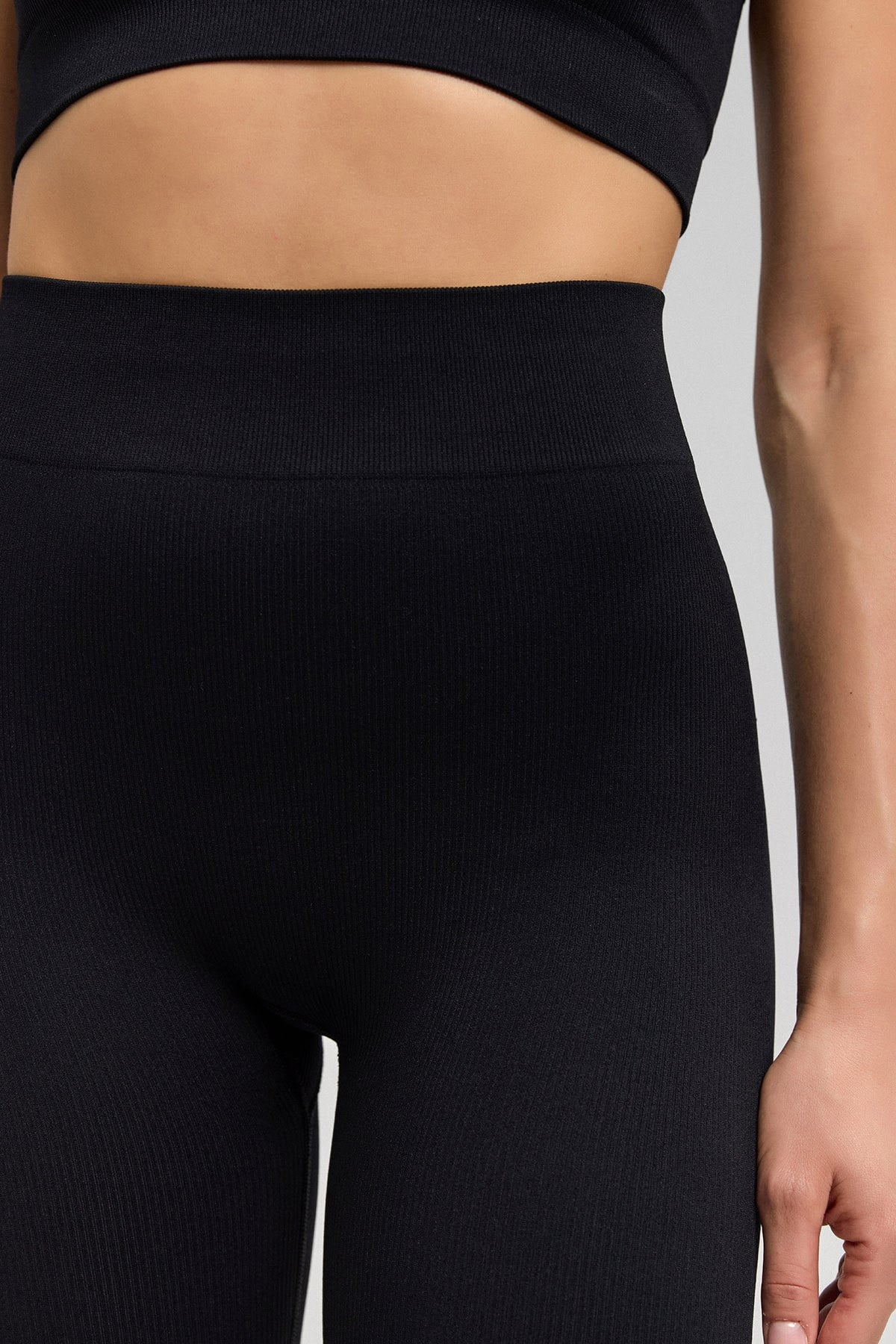 Carlotta Seamless Ripli Tayt SİYAH