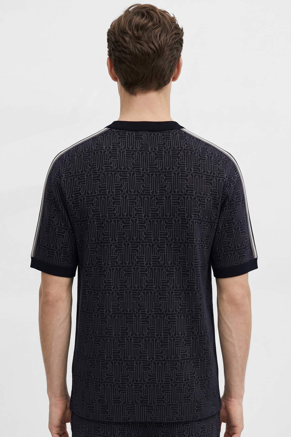 Mısırlı Erkek Jakarlı İnterlok  Monogram Desenli Tiktak Detaylı SLIM FIT T-shirt Siyah