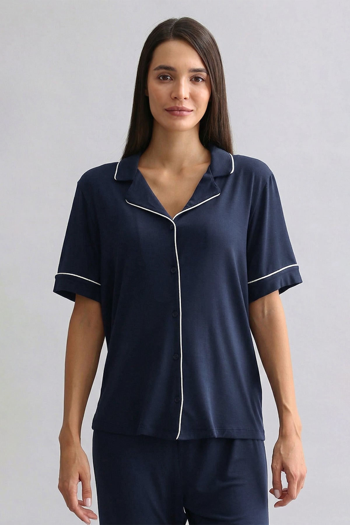 Mısırlı Kadın Bambu Kısa Kol Pijama Üst Lacivert