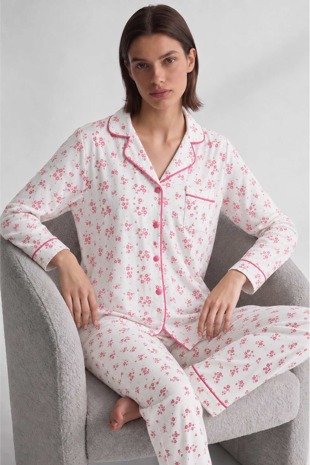 Mısırlı Kadın Düğmeli Çiçek Desenli Pijama Takım Açık Pembe