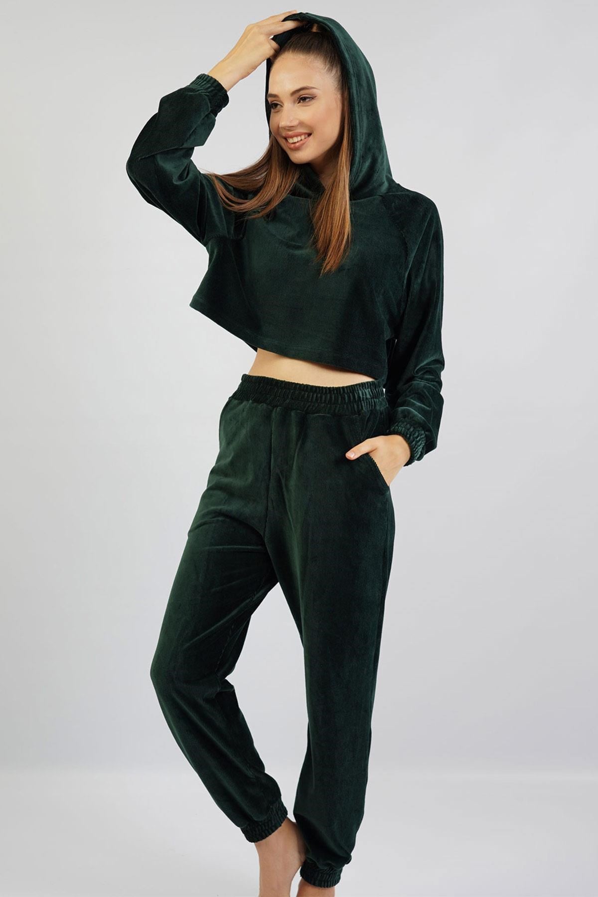 Mısırlı Kadın Kadife Uzun Kollu Pijama Takımı Haki