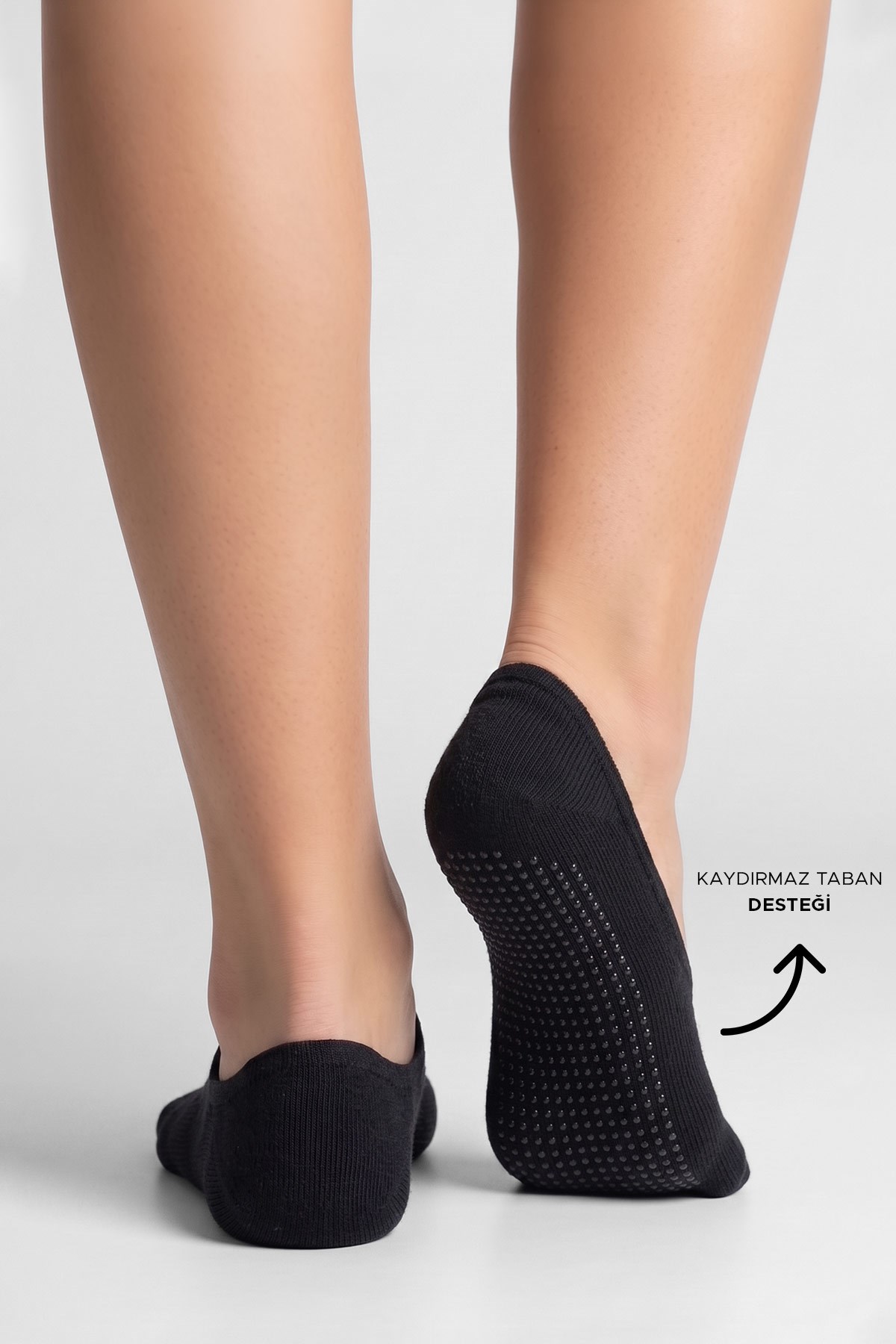 Mısırlı Kadın Kaydırmaz Lastik Bantlı Pilates ve Yoga Çorabı Siyah