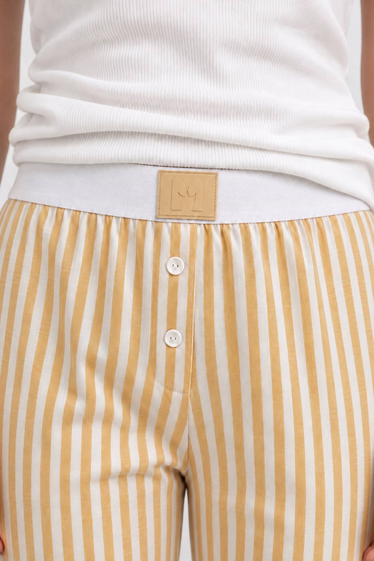 Mısırlı Kadın Modal&Pamuk Karışımlı Askılı Pijama Takım Beyaz-Sarı Çizgili