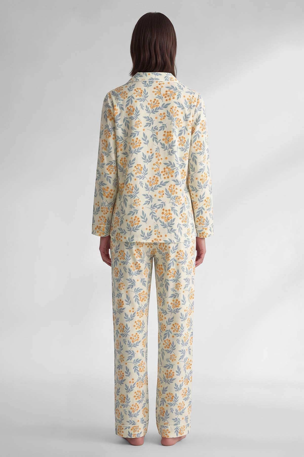 Mısırlı Kadın Saten Papatya Pijama Takım Desenli