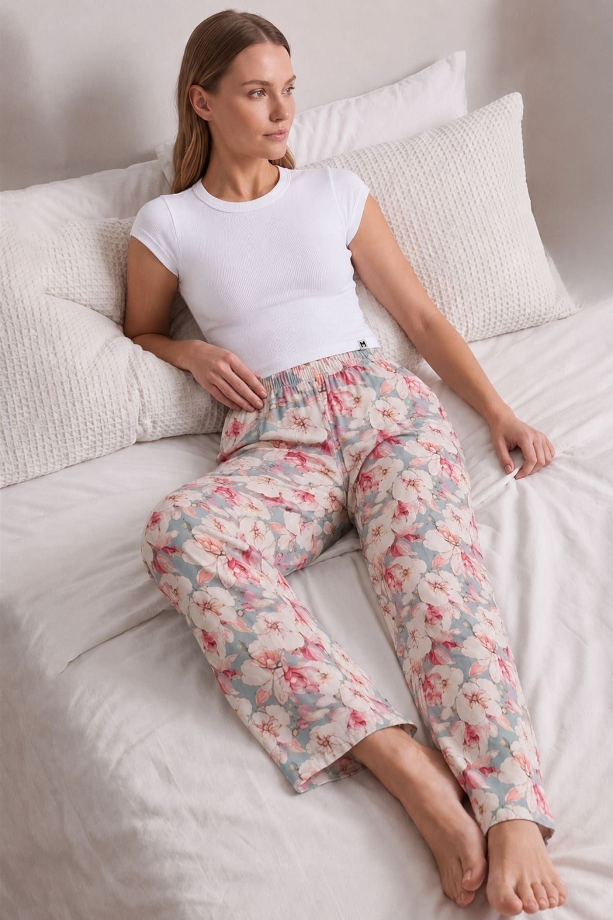 Mısırlı Kadın Viskon Çiçekli Alt Pijama Açık Pembe