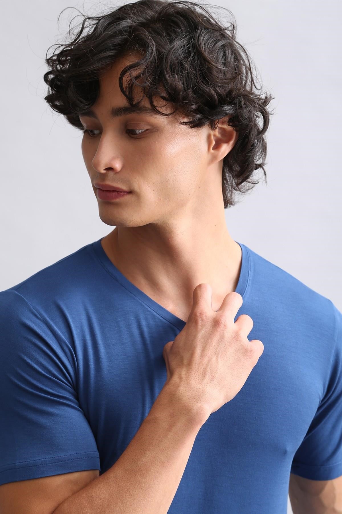 Mısırlı Modal by TENCEL HERCULES Slim Fit V Yaka Fanila / T-Shirt Gece Mavisi