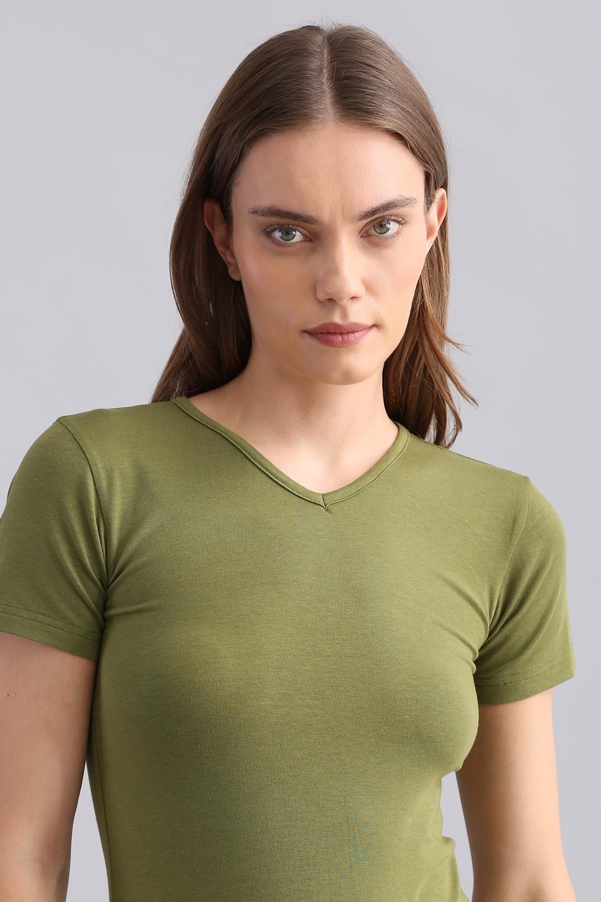 Mısırlı Modal by TENCEL VICTORIA V Yaka Fanila / T-Shirt Haki