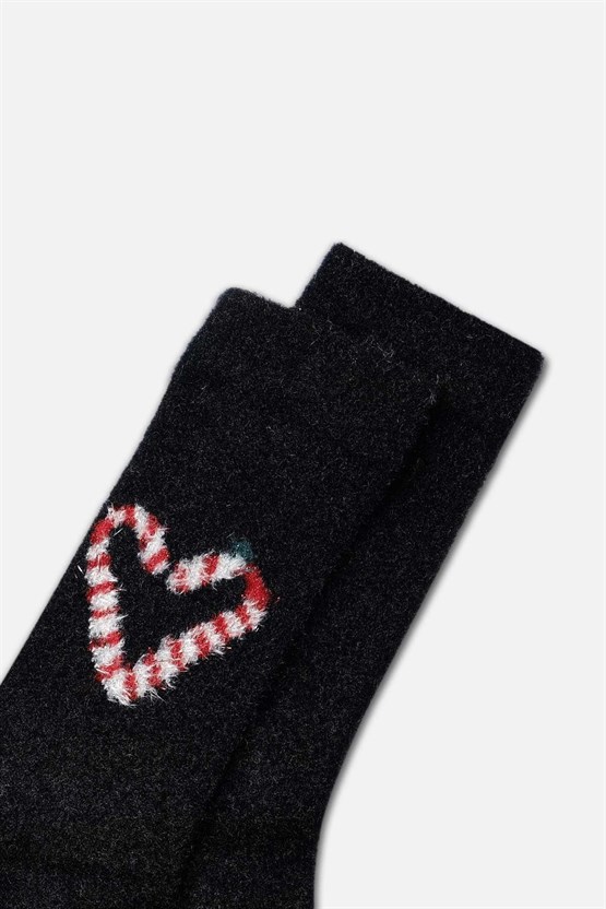 Aytuğ Kadın Peluş Termal Tekli Kalp Desenli Yılbaşı Temalı Çorap Kalp Desenli