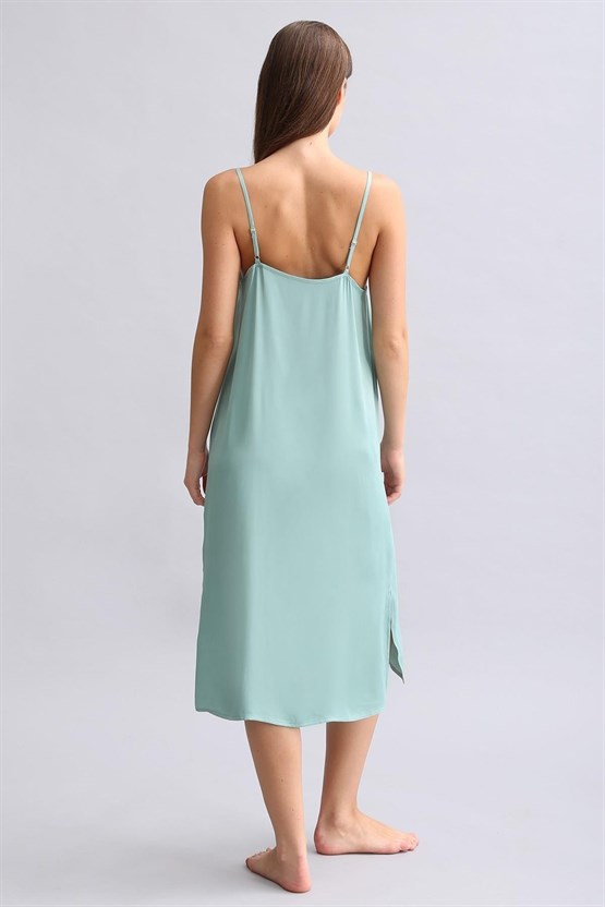 Kadın Dantel Detaylı Saten Gecelik Çağla Yeşili