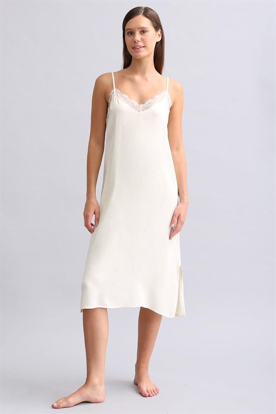 Kadın Dantel Detaylı Saten Gecelik Ekru