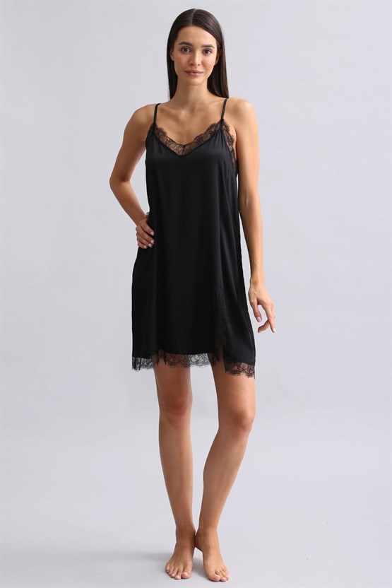 Kadın Dantel Yaka Saten Kısa Gecelik Siyah