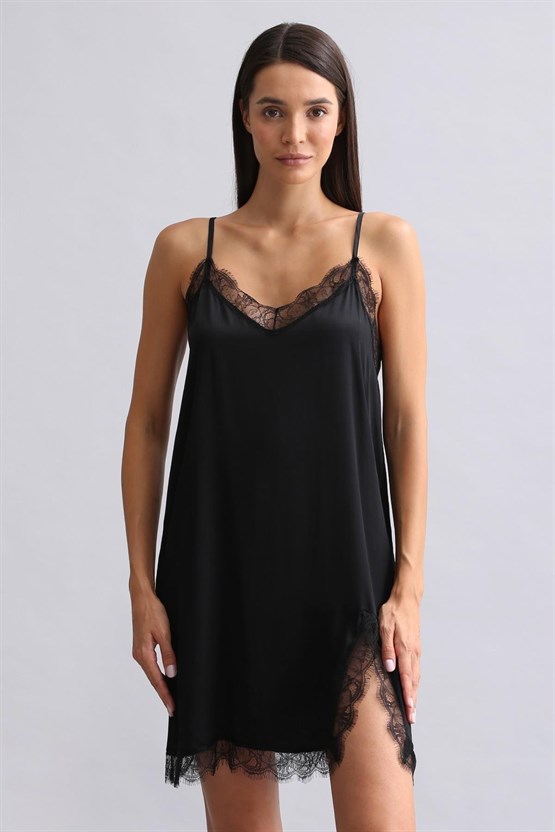 Kadın Dantel Yaka Saten Kısa Gecelik Siyah