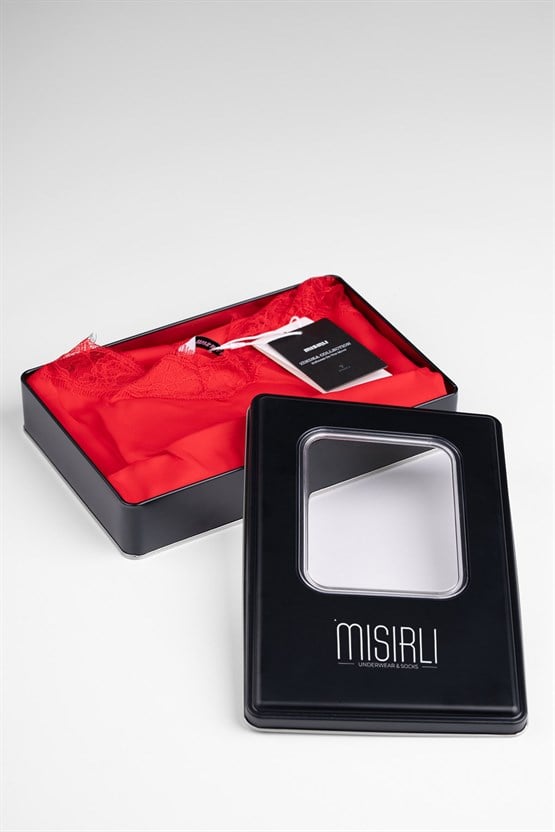 Kadın Kırmızı Dantelli Saten Gecelik Hediye Paketi