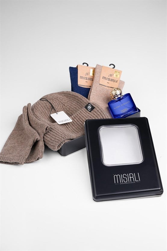 Kadın Kutlu Bere Eldiven Takımlı Hediye Paketi