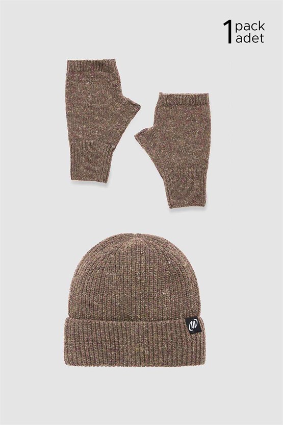 Kadın Kutlu Bere Eldiven Takımlı Hediye Paketi