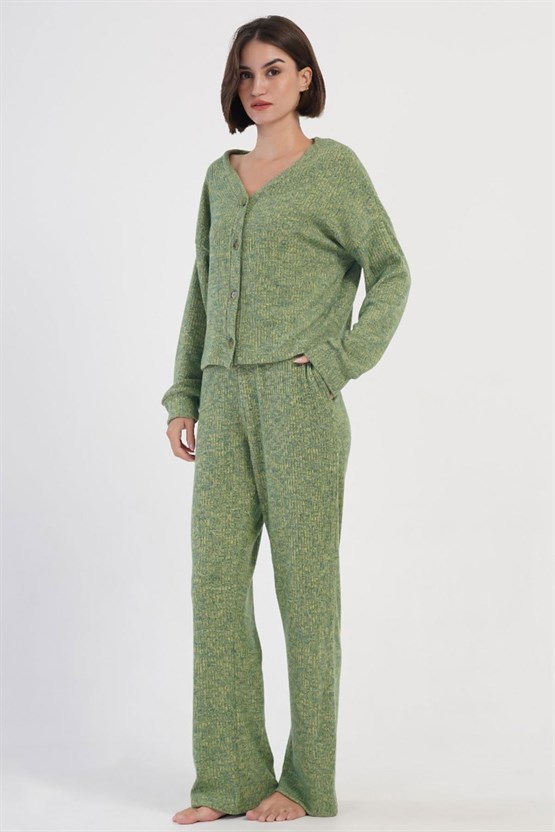 Mısırlı Kadın Kaşkorse Düğmeli Takım Yeşil