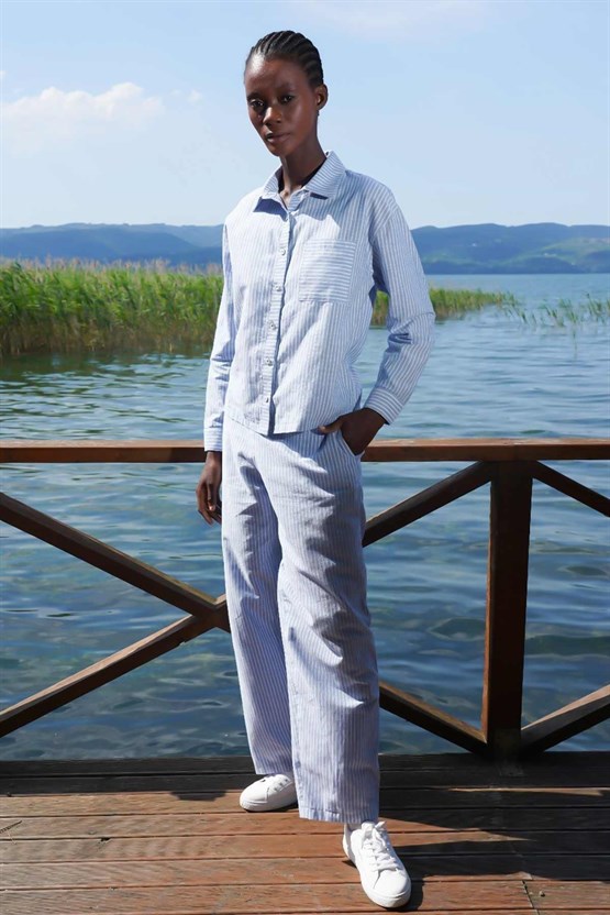 Mısırlı Kadın Pamuklu Çizgili Gömlek Takım Mavi