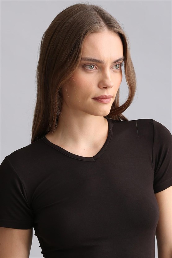 Mısırlı Modal by TENCEL VICTORIA V Yaka Fanila / T-Shirt Kahverengi
