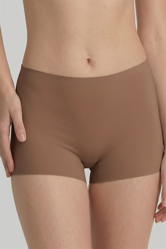 Mısırlı Lazer Kesim Shorty Koyu Ten