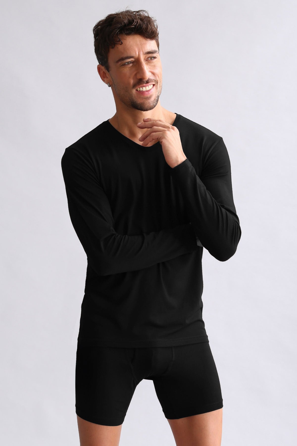 BAMBU HERCULES Slim Fit V Yaka Uzun Kollu Erkek  Fanila Siyah