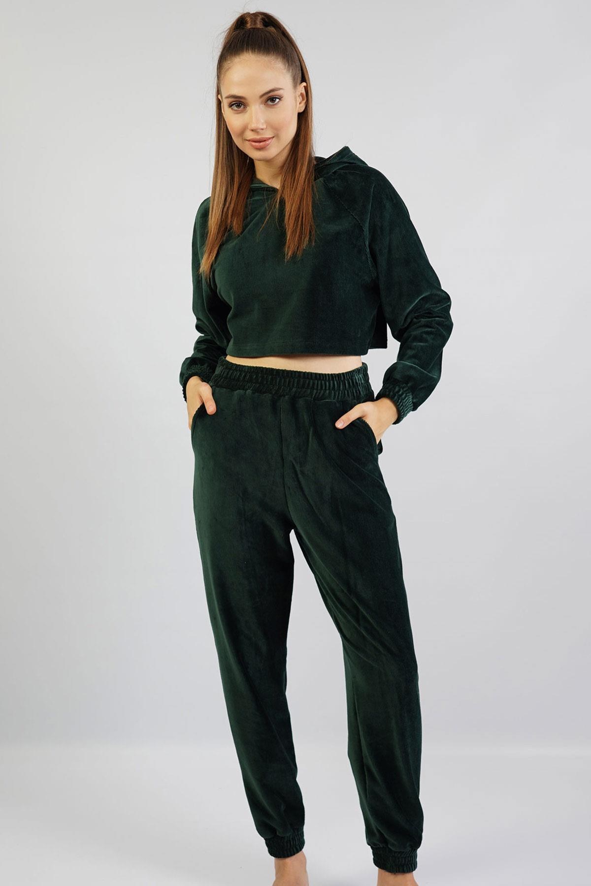 Mısırlı Kadın Kadife Uzun Kollu Pijama Takımı Haki