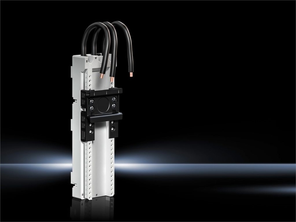 9635350 SV Bağlantı adaptörü, 32A, 690V (Comfort)