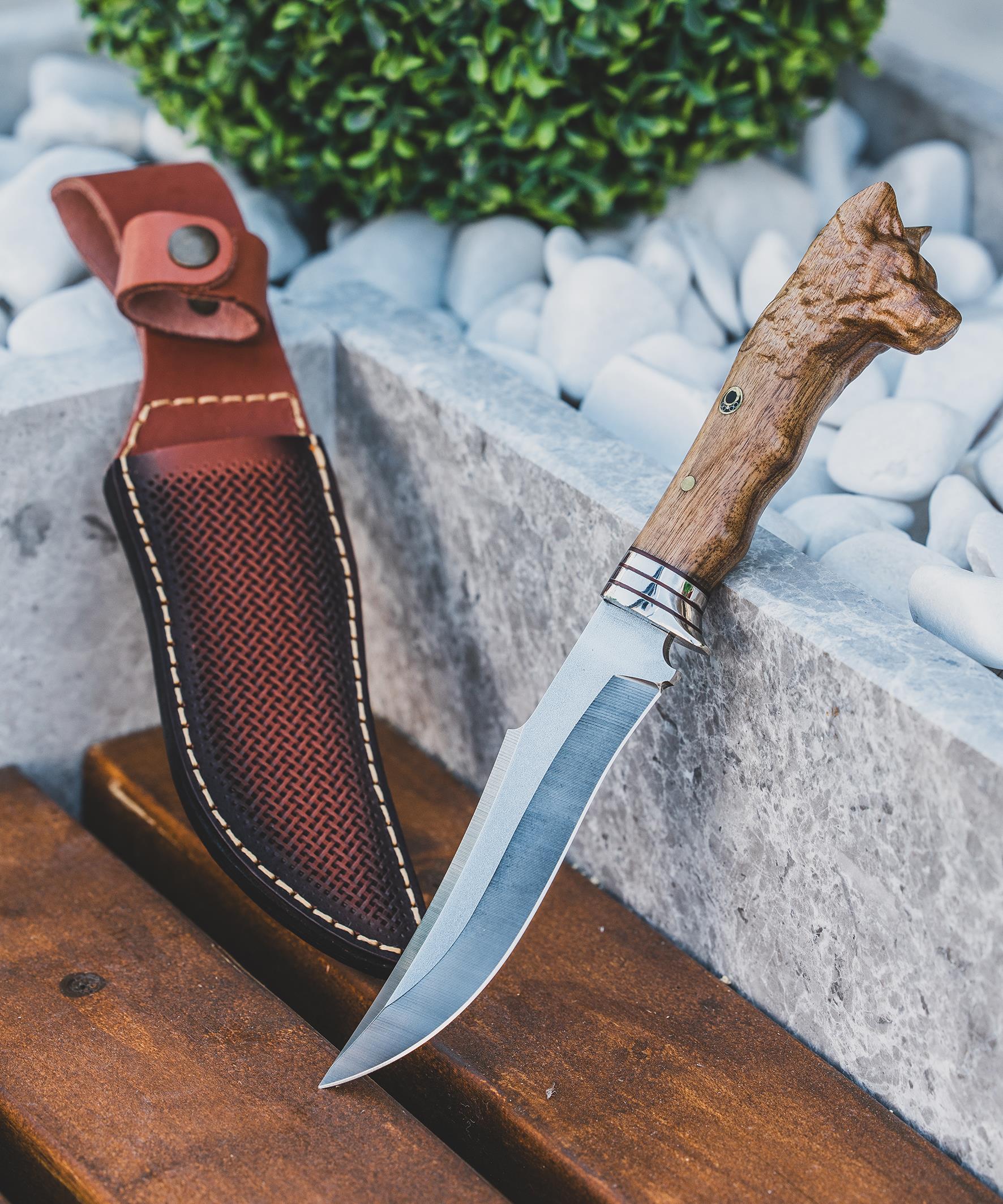 hugluoutdoorKurt Figürlü Ceviz Kabzalı Kamp Bıçağı
