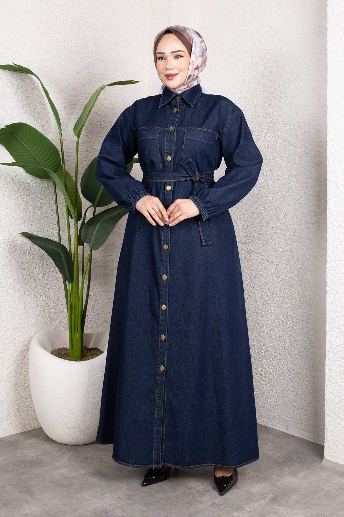 Gömlek Yaka Kemerli Denim Elbise – Uzun Tesettür Jean Model Koyu Mavi