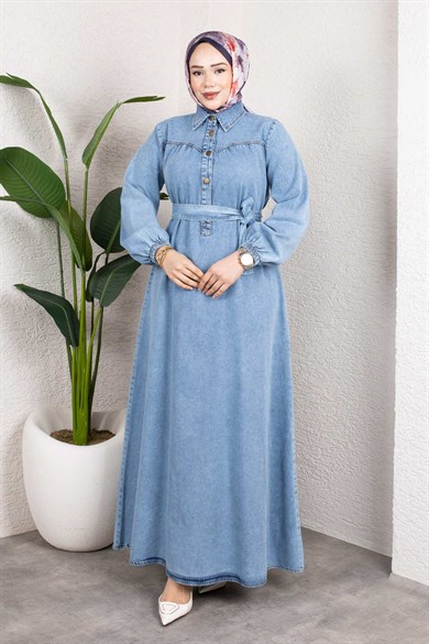 Kemerli Düğmeli Kot Elbise – Tesettür Denim Uzun Elbise Açık Mavi