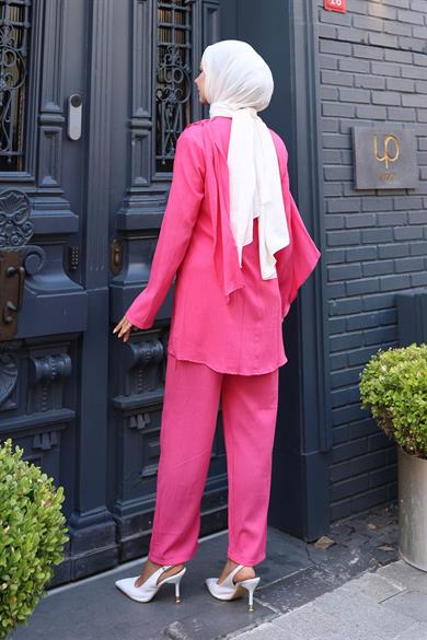 Pelerin Detaylı Takım Fuşya