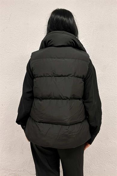 Yeşil Astarlı Siyah Şişme Yelek