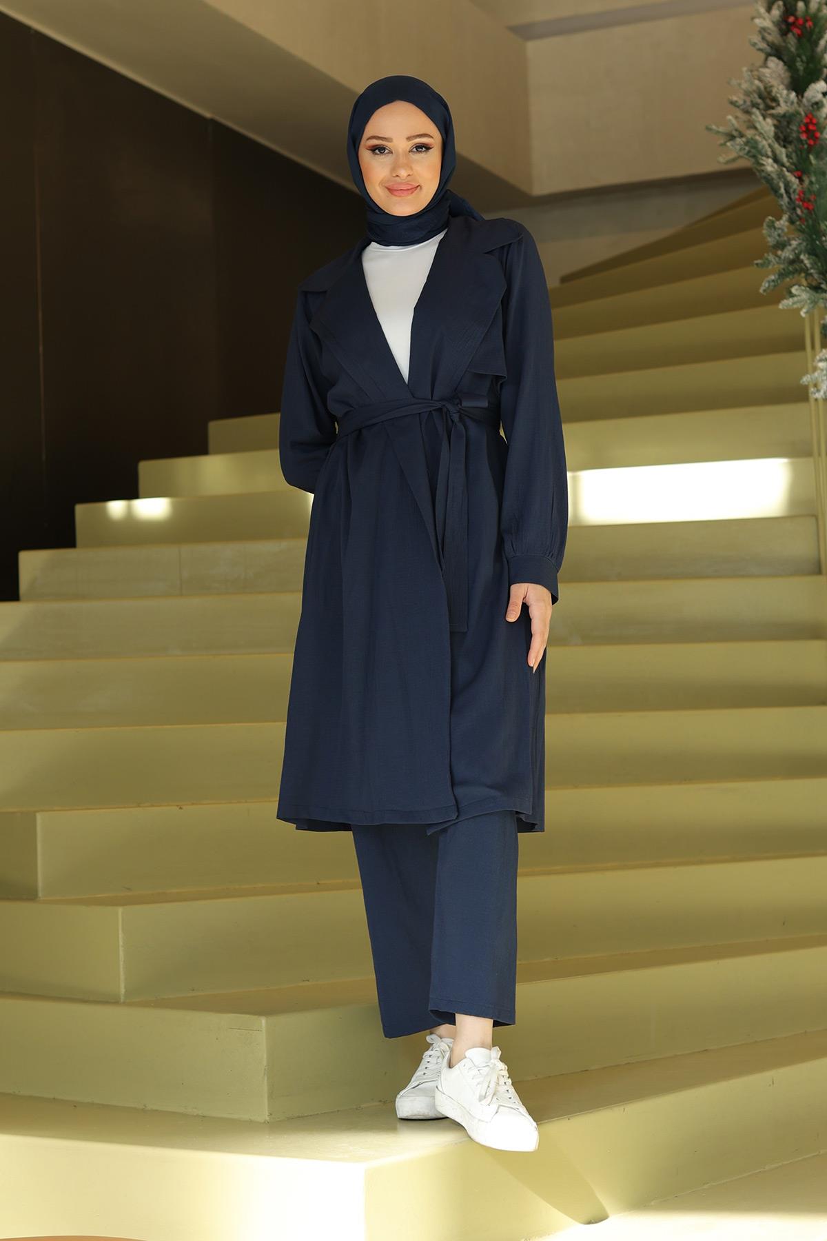 Ay Parça Detaylı Takım Lacivert