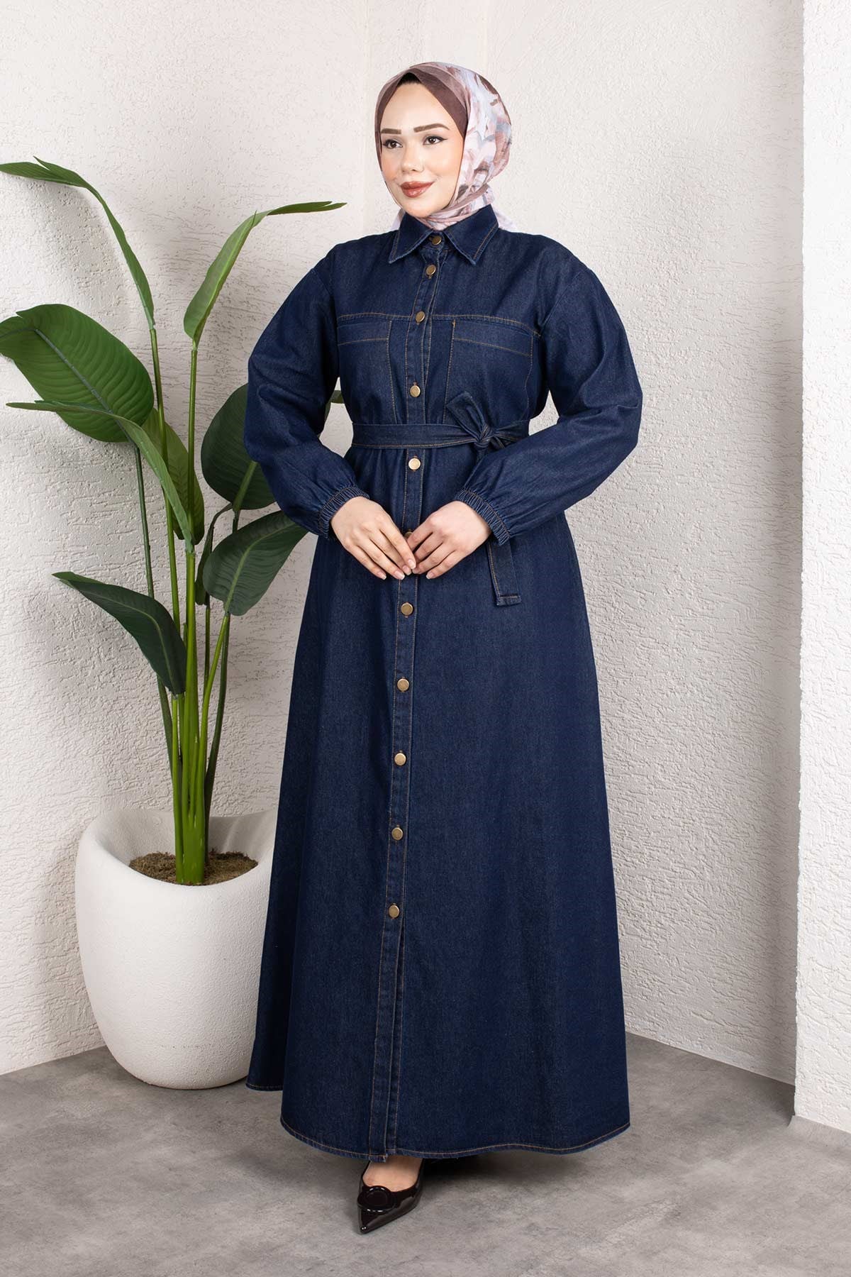Gömlek Yaka Kemerli Denim Elbise – Uzun Tesettür Jean Model Koyu Mavi
