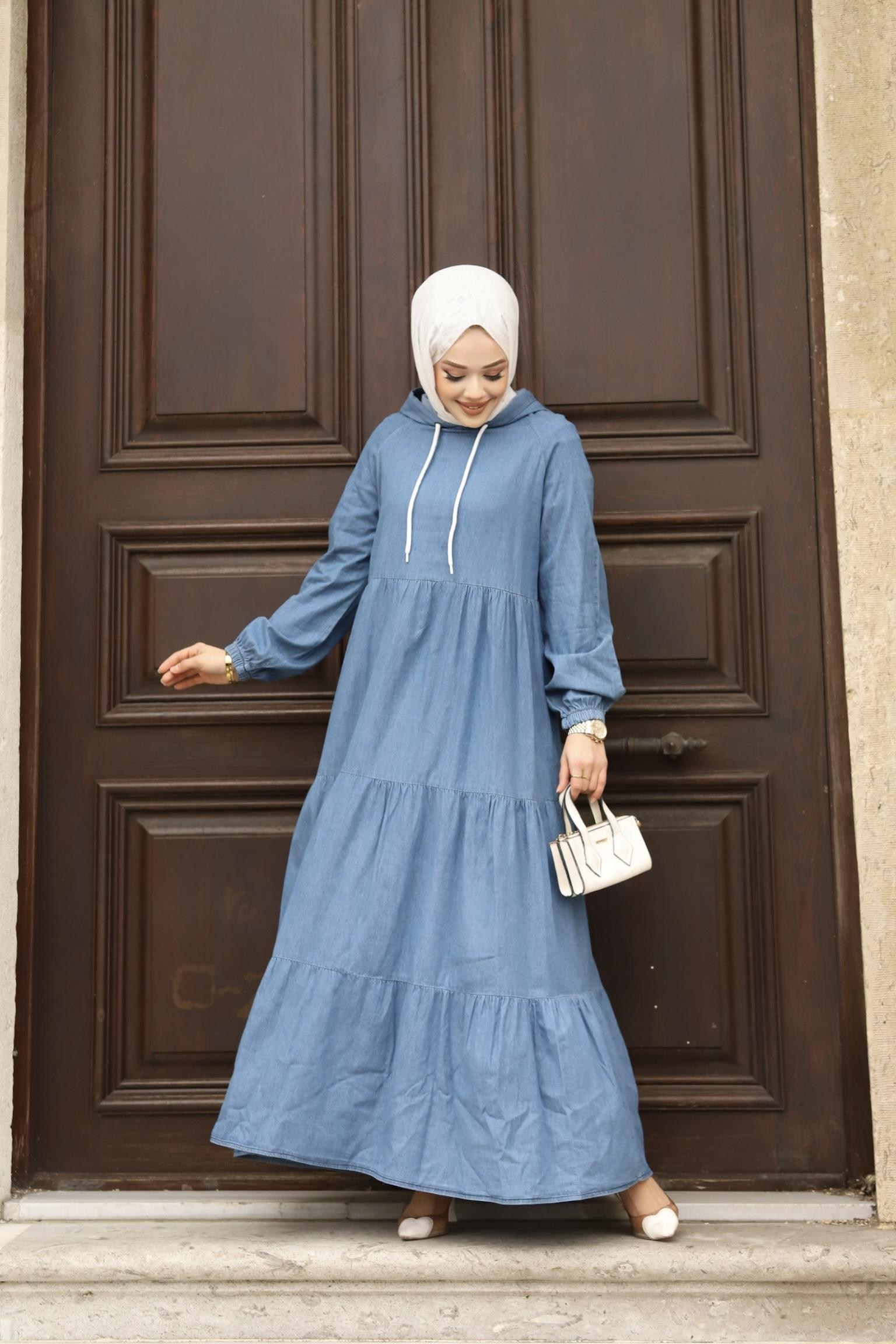 Parça Detaylı Tesettür Açık Kot elbise 