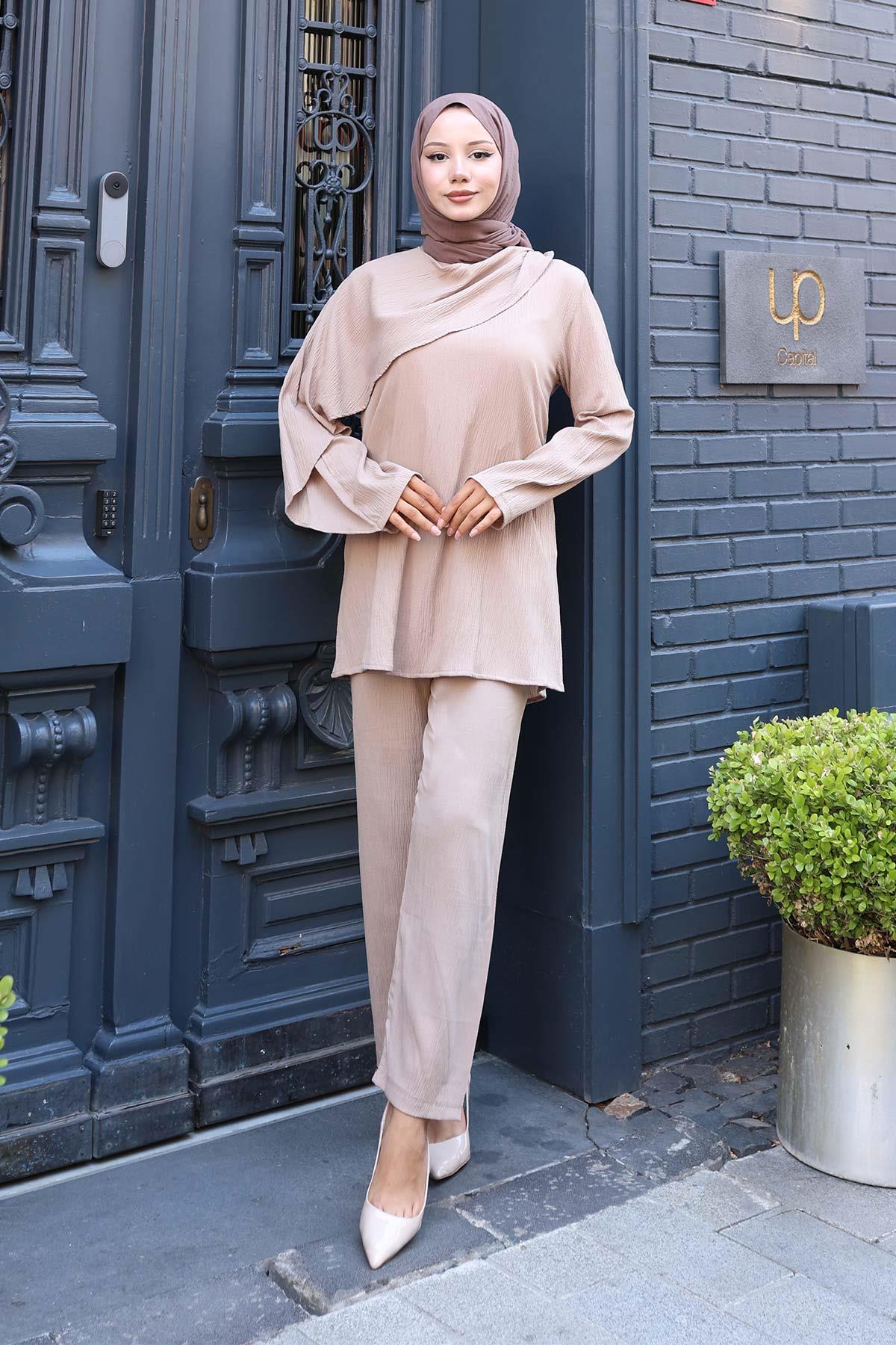 Pelerin Detaylı Takım Vizon