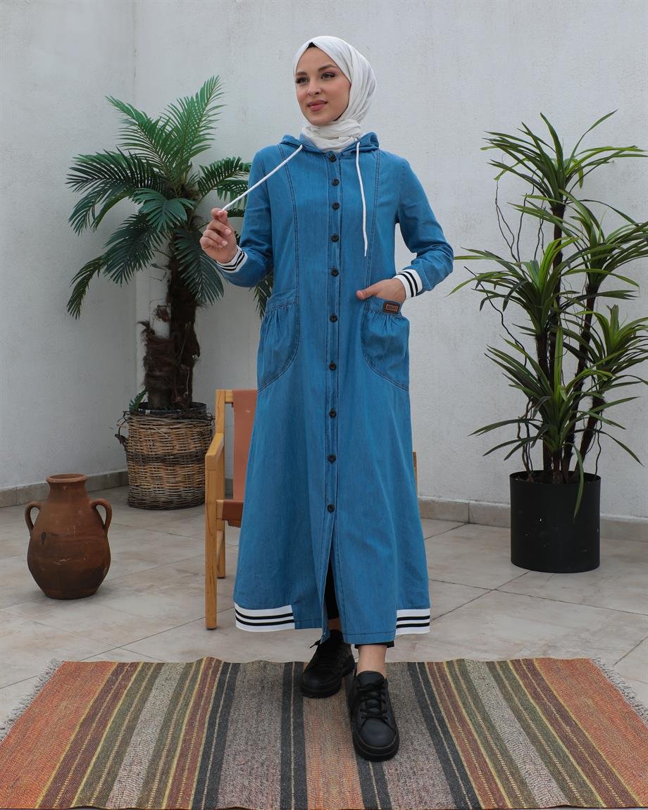 Siyah Düğmeli Tesettür Açık Kap