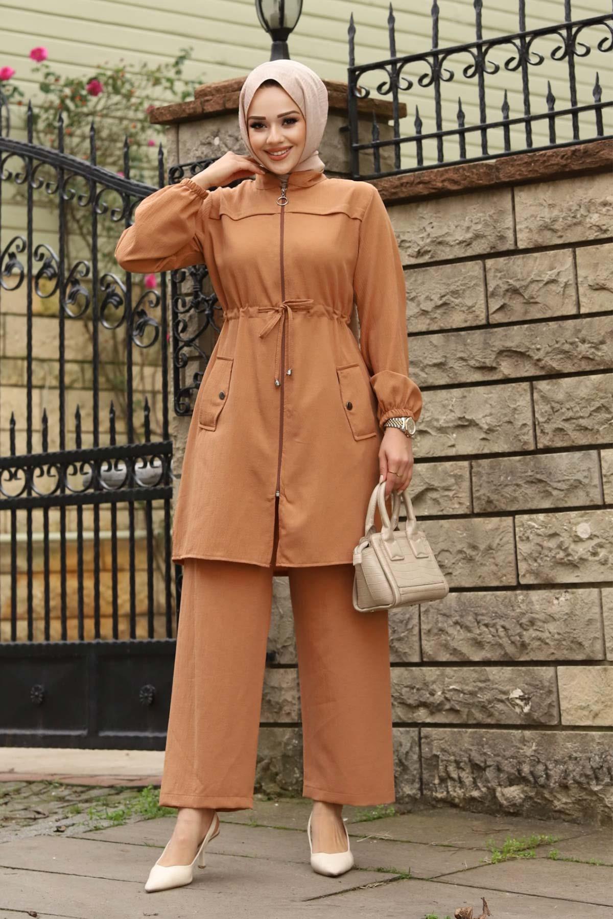 Tünel Detaylı Tesettür Camel Takım 
